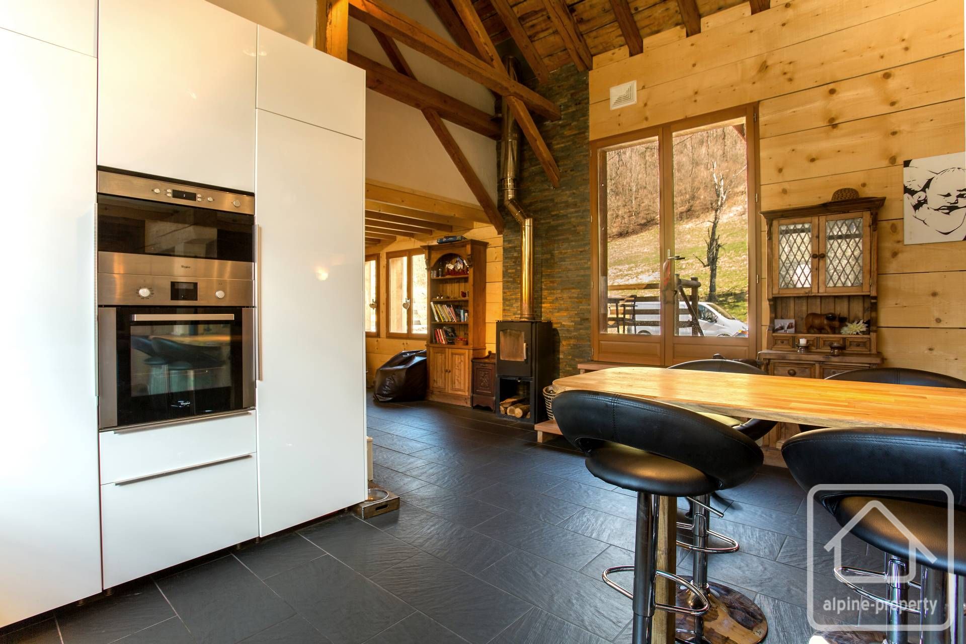 Chalet Grange Neuve Alpine Property, Estate Agent in the French Alps