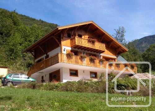 Chalet Le Charnier - Alpine Property, Estate Agent in the French Alps