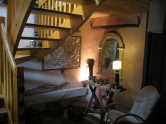 Chalet Ambroise - Hallway under stairs