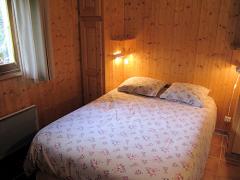 Chalet Amis - Downstairs bedroom