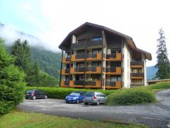 Appt. La Savine - The apartment building and parking