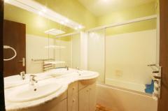 Appt. Gerets B - The bathroom
