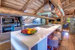 Luxury Commercial Ski Lodge - The kitchen (1)