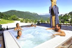 Luxury Commercial Ski Lodge - The hot tub