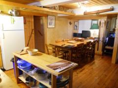 Appt. Le Caribou - The dining area