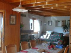 Chalet Belle Vue - The living room (1)
