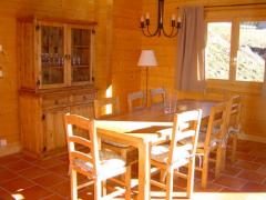 Chalet Chamois - The dining area