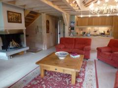 Chalet des Champs - The living room (1)