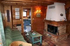 Chalet Dents du Midi - The lounge and fireplace