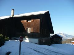 Chalet Fleuri - The chalet and the view