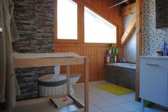 Chalet Frison - First floor bathroom