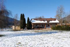 Chalet Frison - The chalet and land (2)