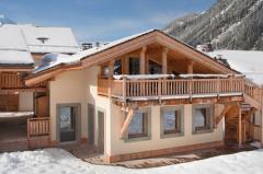 Chalet Ibex - Chalet Ibex and terrace