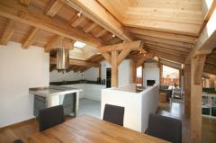 Chalet Ibex - Dining room and kitchen