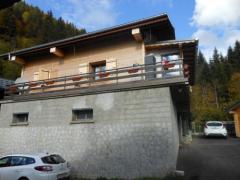 Chalet La Villaz - The side view and balcony