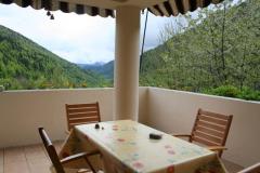 Chalet Novarina - The covered terrace