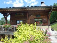 Chalet Sonjon - South facing side