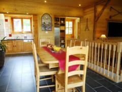 Chalet St Martin - The dining area