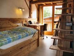 Chalet Tam and Apartment - Bedroom 3 (1)