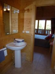Chalet Virage - Bedroom 1 and en-suite
