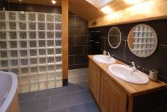 Chalet Chamois - The bathroom