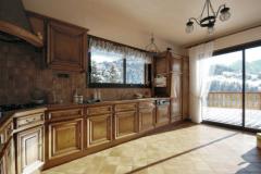 Chalet Chamois - The kitchen