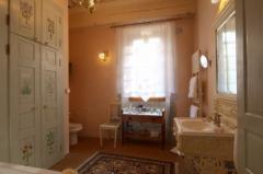 Château du Bérouze - An en-suite bathroom