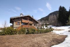 Chalet Cassioz - The chalet and setting