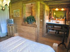 Chalet Les Franchettes - Downstairs bedroom (1)