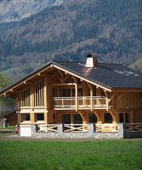 Chalet Drugères - A recently completed chalet by the same developer