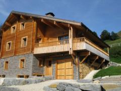 Demi Chalet La Cascade - The chalet in the summertime