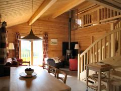 Demi Chalet La Cascade - The open plan living/dining area