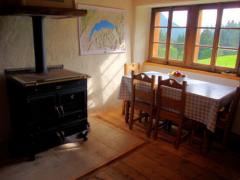 Chalet Alpage Le Fouyet - Dining room with range