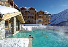Appt. Le Grand Lodge #2 - The outdoor pool