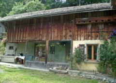 Farm Grevat - The side elevation of the chalet