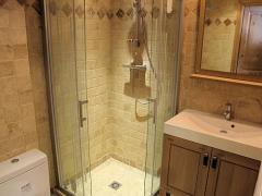 Appt. Le Hameau des Fés #6 - An example of a finished shower room