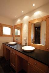 Chalet Joie de Vivre - Bathroom 2