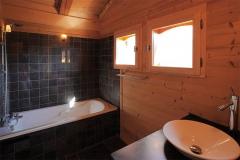Chalet Joie de Vivre - The bathroom