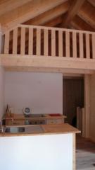 Chalet Le Jotty - The kitchen area and mezzanine