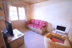 Chalet Kiana - The TV room