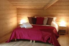 Chalet La Lune - Top floor bedroom