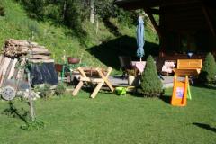 Chalet La Perriere - The garden and terrace