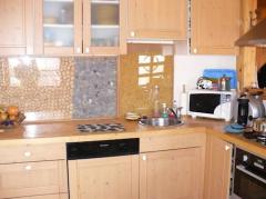 Chalet le Roc - Kitchen (ground floor) in main chalet