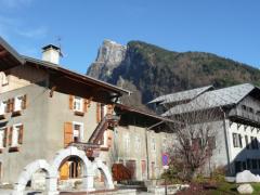 Maison du Bourg - The view of Mont Criou