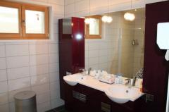 Maison Meillerie - One of the bathrooms