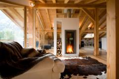 Chalet Maya - The living room, feature fire