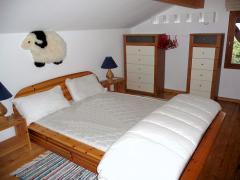 Chalet Les Pernettes - Master Bedroom
