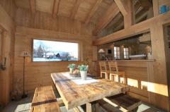 Chalet Le Perret - The dining area