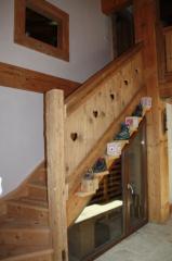 Planet Gliss - Stairs to upper level
