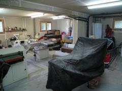 Chalet Provenat - The large double garage/workshop